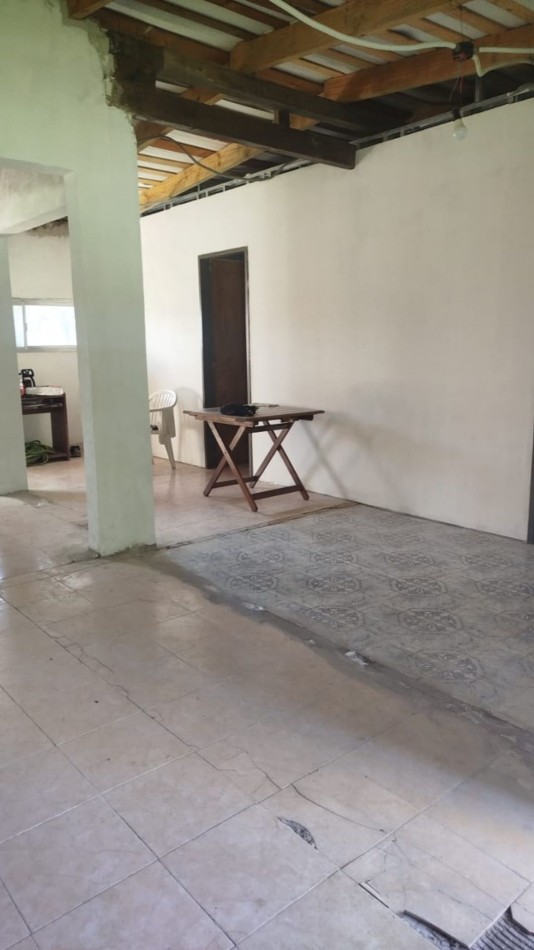 Casa en diag. 49 e/ circ. 12 y calle 36 de Veronica, Punta Indio.