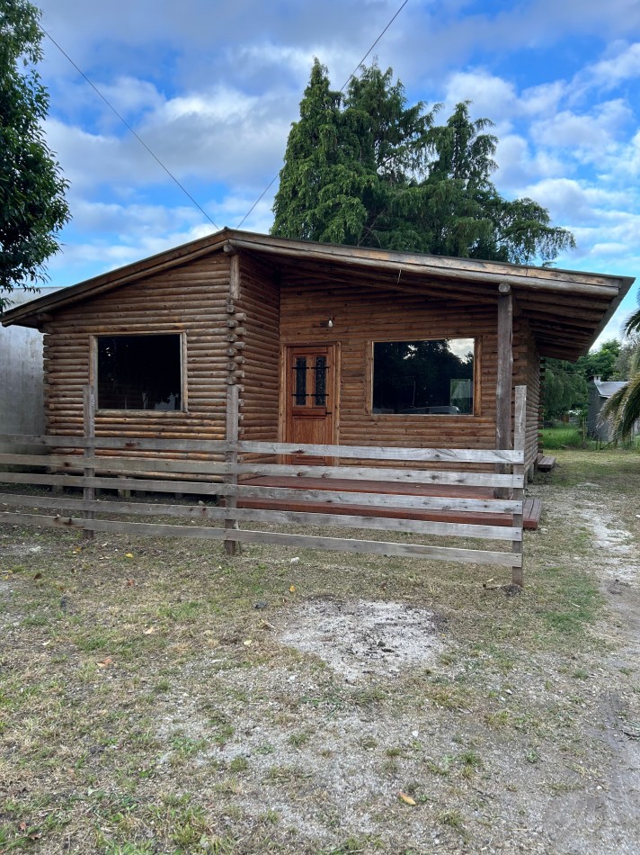 En Venta Cabaña Sobre Calle 22 Entre San Joaquin y San Benito, Veronica, Punta Indio.