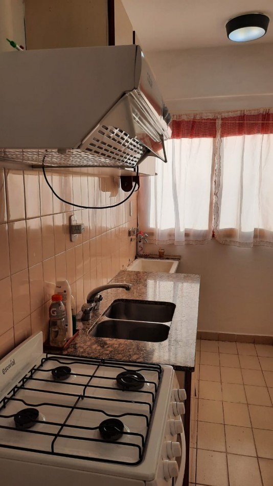 Monoambiente en esquina 8 y 59, ciudad de La Plata