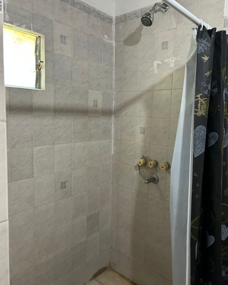 Casa en diag. 49 e/ circ. 12 y calle 36 de Veronica, Punta Indio.