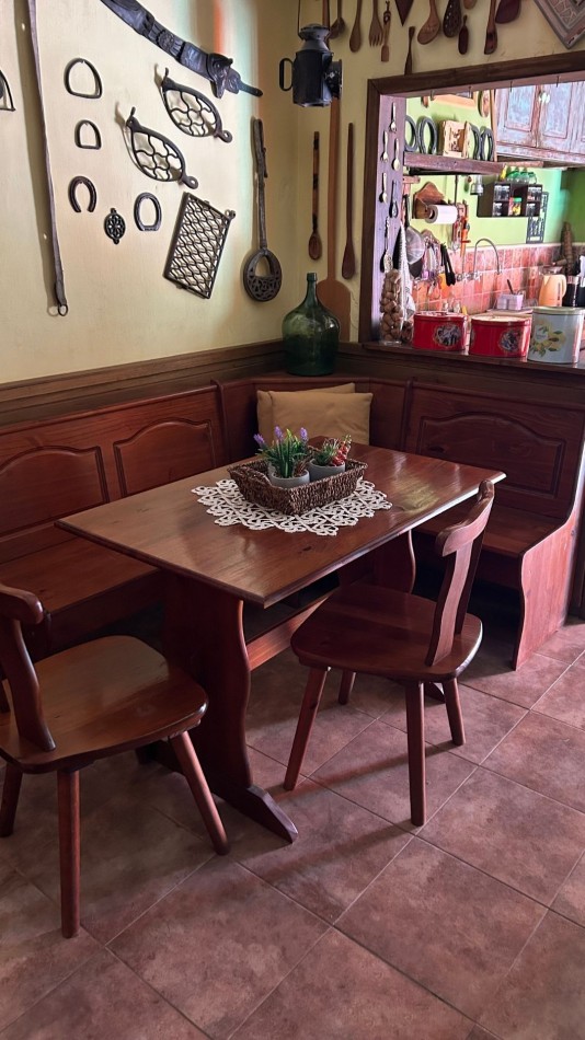 En venta casa calle Pericon entre Belgrano y Tobas - Punta del Indio