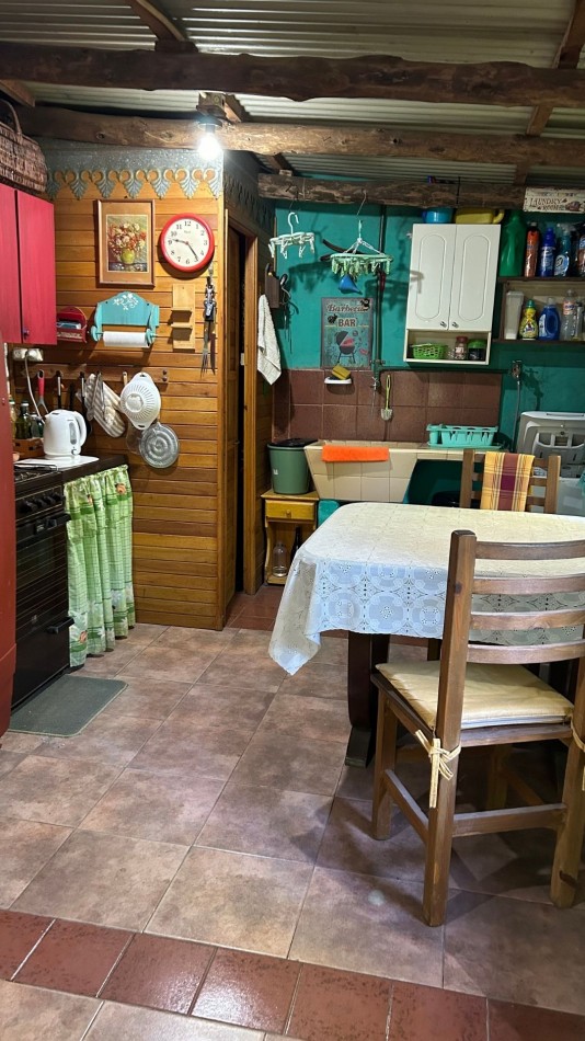 En venta casa calle Pericon entre Belgrano y Tobas - Punta del Indio