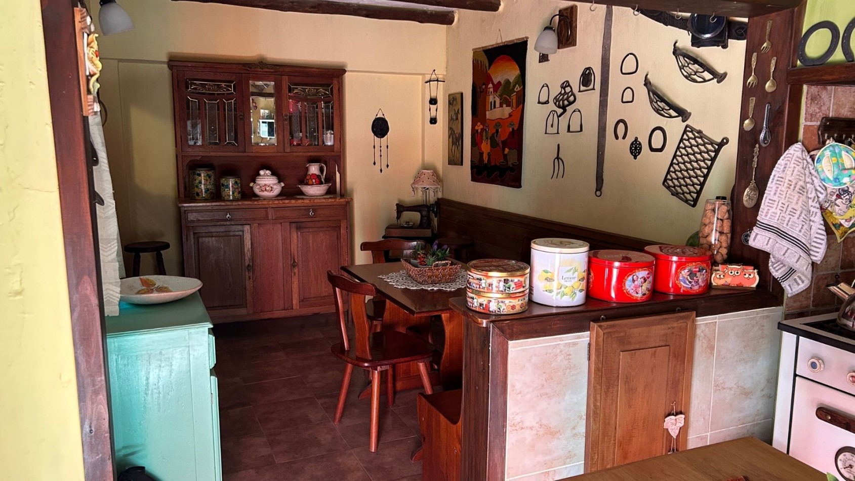 En venta casa calle Pericon entre Belgrano y Tobas - Punta del Indio