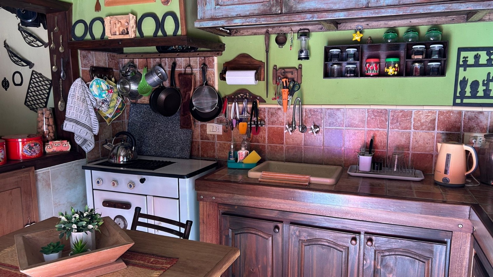 En venta casa calle Pericon entre Belgrano y Tobas - Punta del Indio