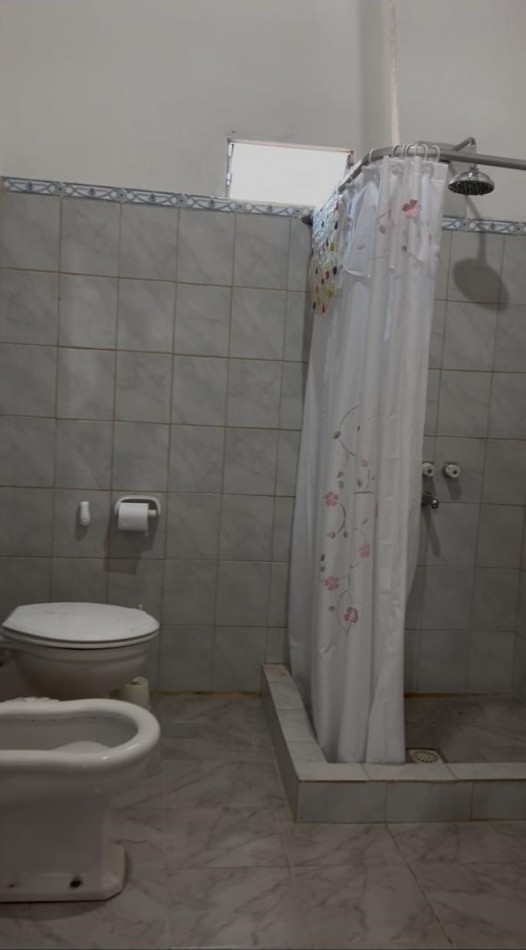 En venta casa en calle 13 entre 14 y 16, localidad de Pipinas, partido de Punta Indio