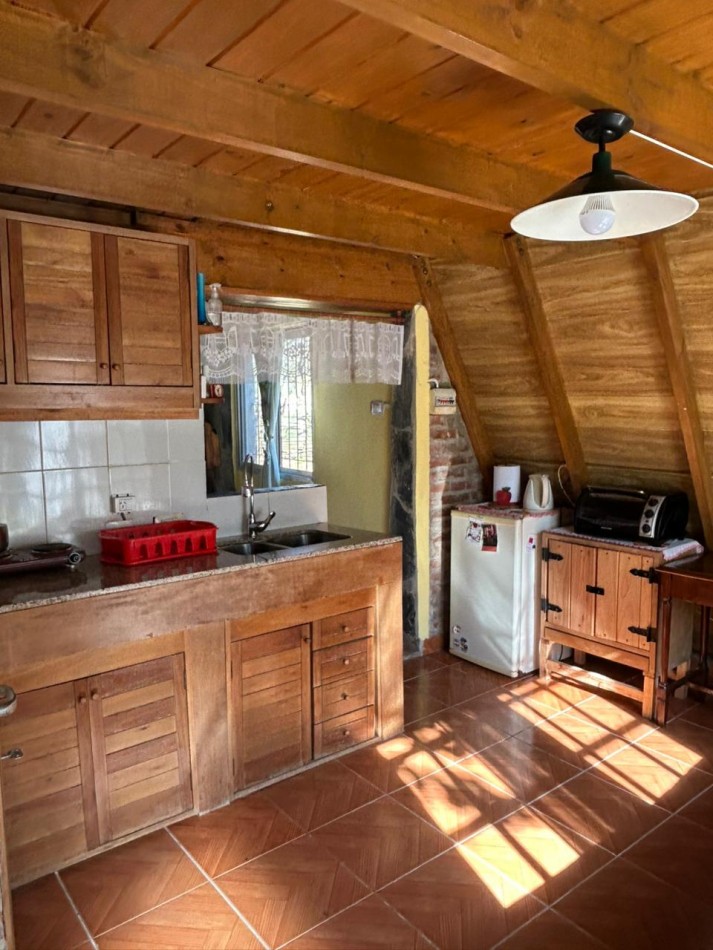 Cabaña con ampliacion sobre amplio lote de 1.530 m² en Punta Indio