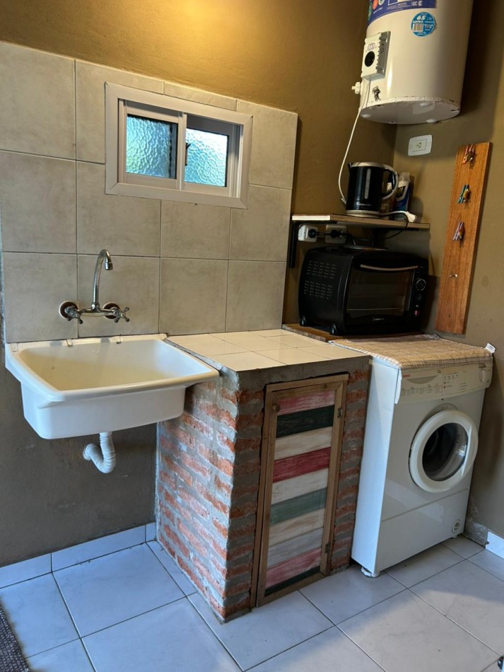 Cabaña con ampliacion sobre amplio lote de 1.530 m² en Punta Indio