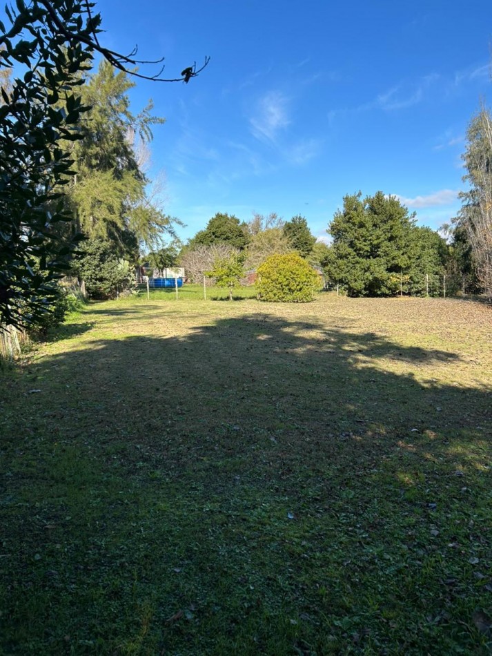 Cabaña con ampliacion sobre amplio lote de 1.530 m² en Punta Indio