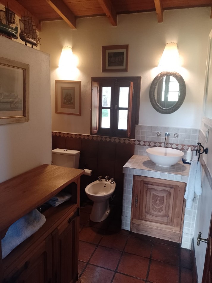 Casa campestre estilo cabaña loft de doble altura en calle El Pericon, Punta Indio