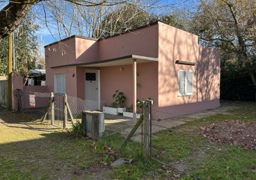 En venta casa de un dormitorio en calle 23, Veronica, Punta Indio